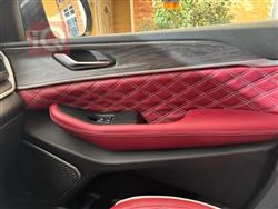 جیپ گراند شیرۆکی